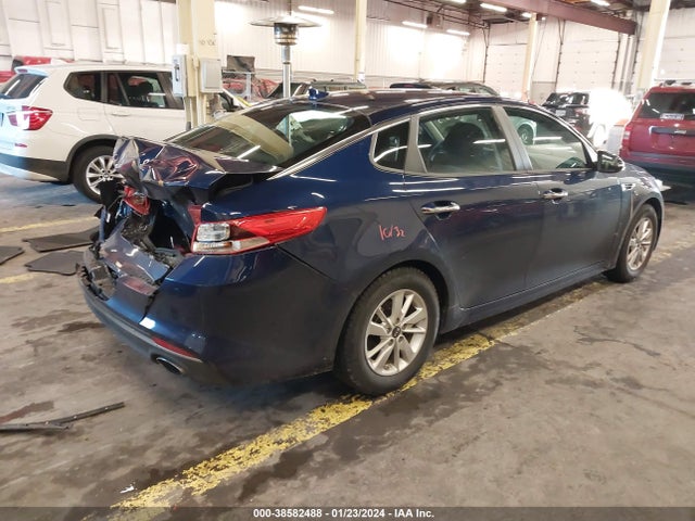KIA Optima Lx 2018 5XXGT4L3XJG192207 Image 4