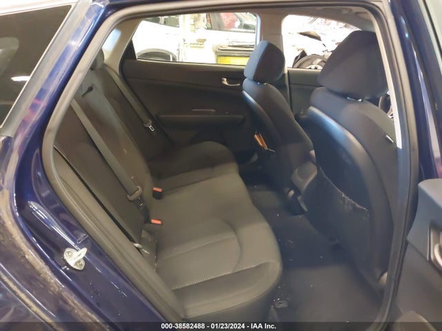 KIA Optima Lx 2018 5XXGT4L3XJG192207 Image 8