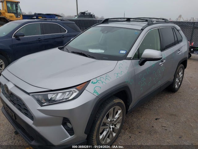 2019 TOYOTA RAV4 XLE PREMIUM VIN: JTMC1RFV3KJ003554