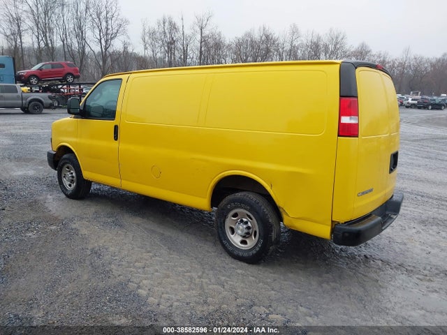 Chevrolet Express Cargo Rwd 2500 Regular Wheelbase Wt 2021 1GCWGAFP3M1246685 Image 3