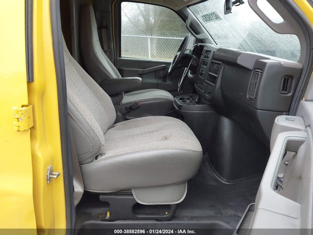 Chevrolet Express Cargo Rwd 2500 Regular Wheelbase Wt 2021 1GCWGAFP3M1246685 Image 5