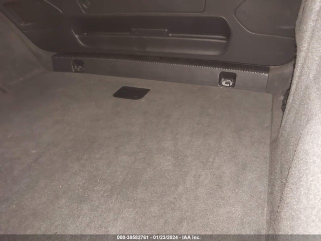 WA1BCCFS8HR013428 Audi Q3 2.0t Premium