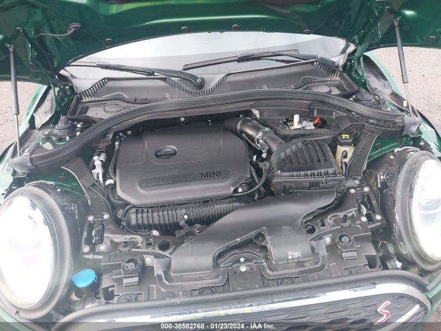 2020 MINI CLUBMAN WMWXJ1C03L2M19382 Photo 9