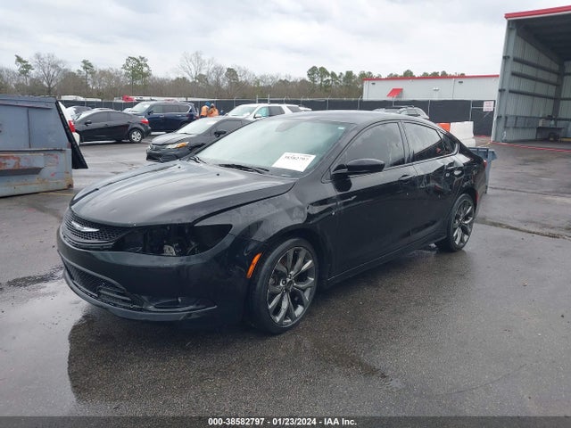 Chrysler 200 S 2015 1C3CCCBG1FN570461 Image 2