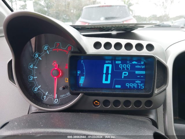 2015 Chevrolet Sonic Lt Auto მანქანა იყიდება აუქციონზე, vin: 1G1JC6SH1F4114987, აუქციონის ნომერი: 38582944
