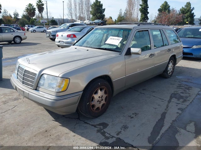 Продаж на аукціоні авто 1995 Mercedes-benz E 320, vin: WDBEA92EXSF309196, номер лоту: 38583294