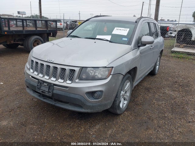 Jeep Compass Latitude 2016 1C4NJCEA3GD640762 Image 2