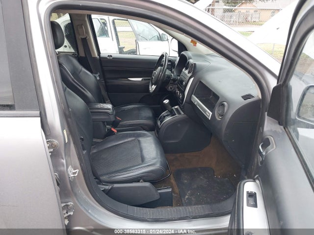Jeep Compass Latitude 2016 1C4NJCEA3GD640762 Image 5