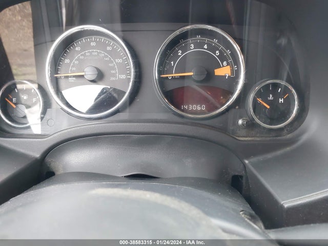 Jeep Compass Latitude 2016 1C4NJCEA3GD640762 Image 7
