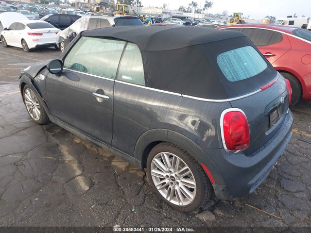 2020 MINI CONVERTIBLE WMWWJ5C0XL3L54141 Photo 2