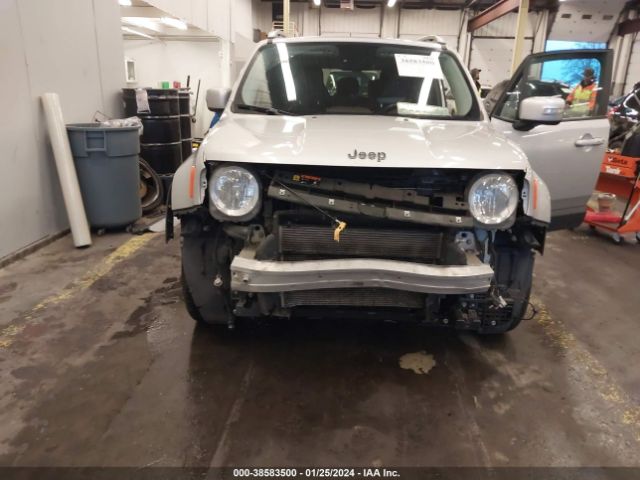 ZACCJADB7HPF72104 Jeep Renegade Limited Fwd