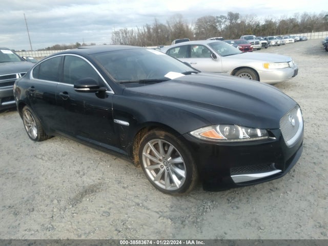 2013 JAGUAR XF SAJWA0ES2DPS64076 Photo 0