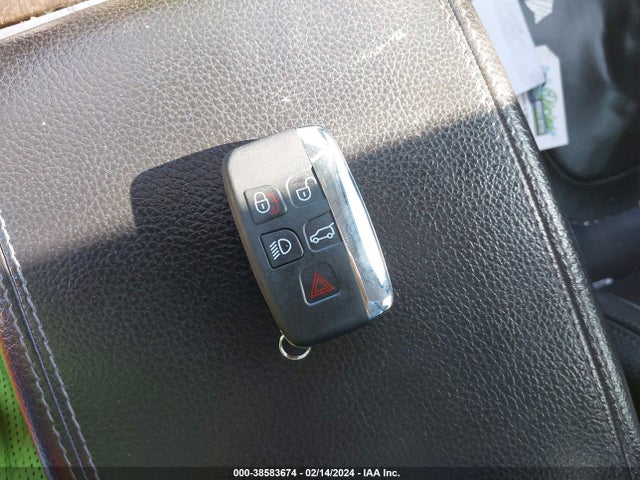 2013 JAGUAR XF SAJWA0ES2DPS64076 Photo 10