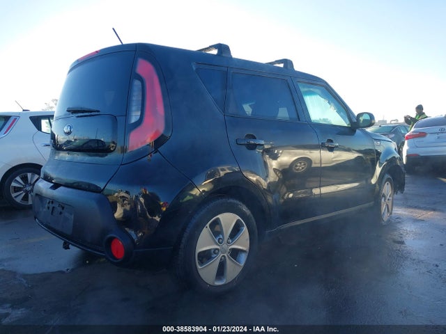 KIA Soul 2016 KNDJN2A21G7315098 Image 4