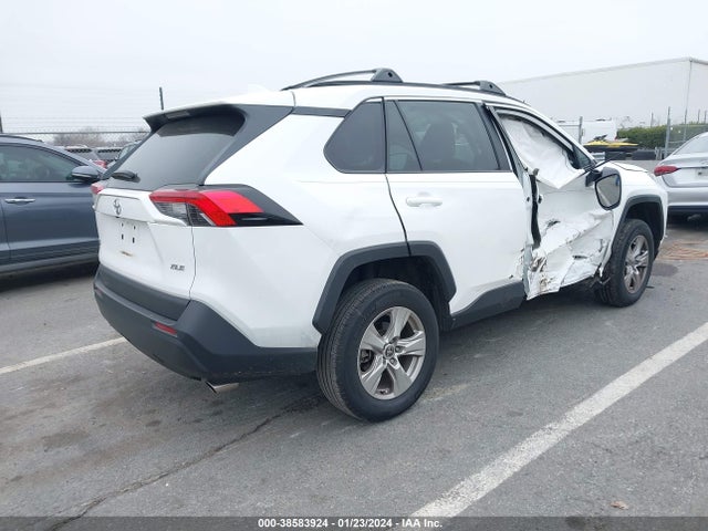 Toyota Rav4 Xle 2021 2T3W1RFV9MW163245 Image 4