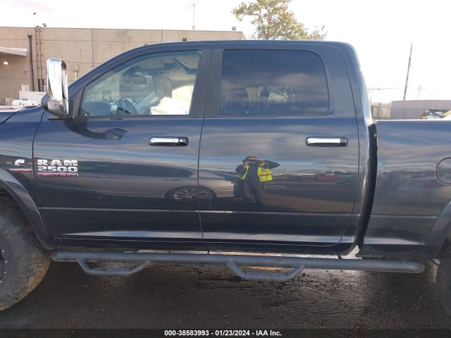 RAM 2500 Laramie 2016 3C6UR5FL0GG192040 Image 14