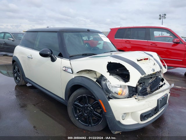 2013 MINI HARDTOP WMWSV3C5XDT393834 Photo 0