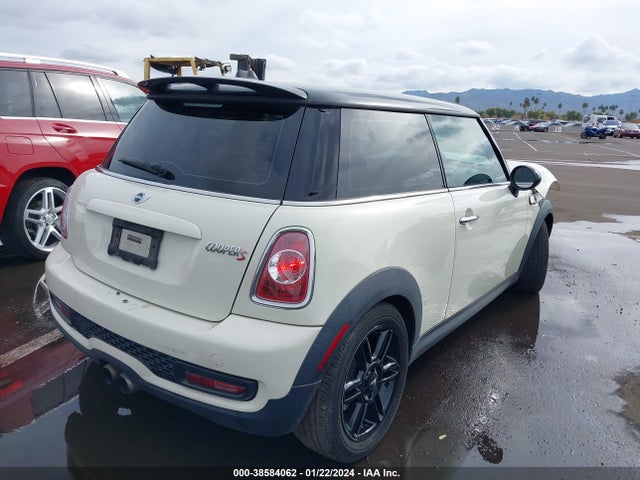 2013 MINI HARDTOP WMWSV3C5XDT393834 Photo 3