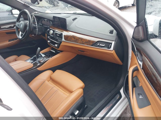 BMW 540i Xdrive 2017 WBAJE7C31HG887046 Image 5