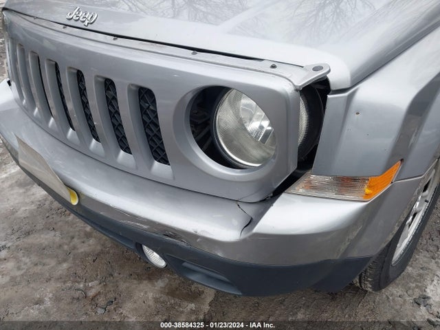 1C4NJRBB4HD208537 Jeep Patriot Sport 4x4