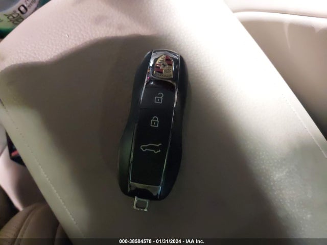 2021 PORSCHE MACAN WP1AA2A56MLB05443 Photo 10