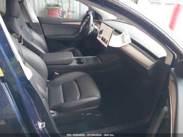 2023 TESLA MODEL Y 7SAYGDEE7PF671271 Photo 4