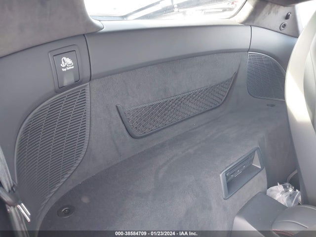 Audi R8 5.2 V10 Plus 2017 WUAKBAFX8H7901474 Image 8