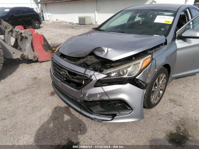 2017 HYUNDAI SONATA SPORT VIN: 5NPE34AF8HH569393