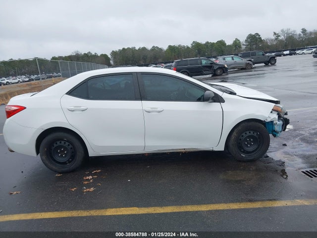 2018 TOYOTA COROLLA LE VIN: 2T1BURHE2JC086324