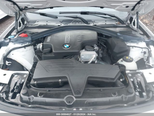 WBA8E5G51JNV02889 BMW 320i Xdrive