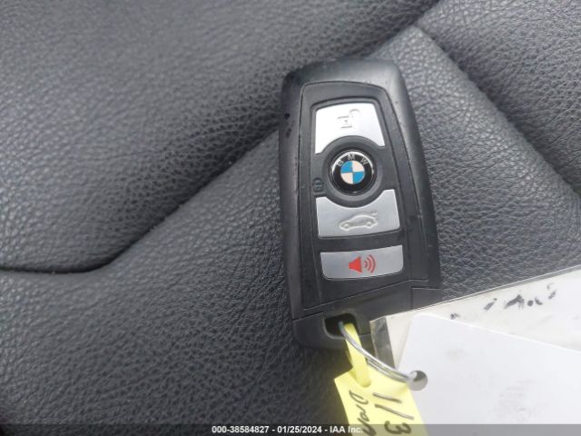 WBA8E5G51JNV02889 BMW 320i Xdrive
