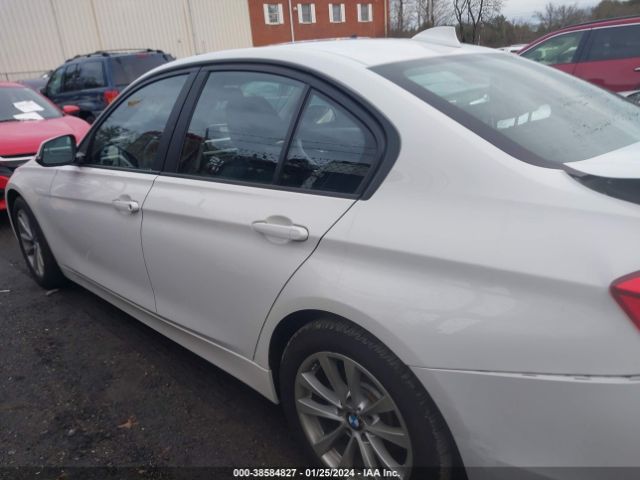 WBA8E5G51JNV02889 BMW 320i Xdrive