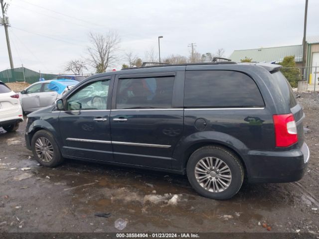 2C4RC1CG5ER418564 Chrysler Town & Country Touring-l
