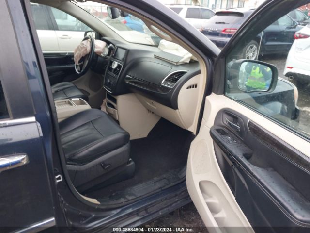 2C4RC1CG5ER418564 Chrysler Town & Country Touring-l