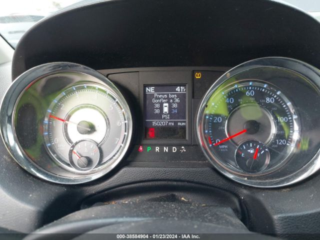 2C4RC1CG5ER418564 Chrysler Town & Country Touring-l