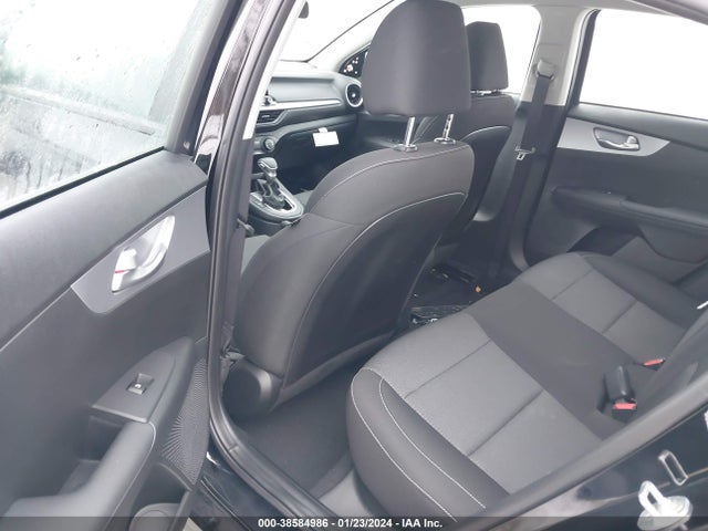 KIA Forte Lxs 2023 3KPF24AD9PE560680 Image 8