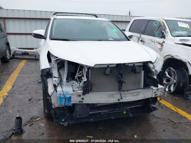 Toyota Highlander Xle 2018 5TDJZRFH9JS828669 Image 12