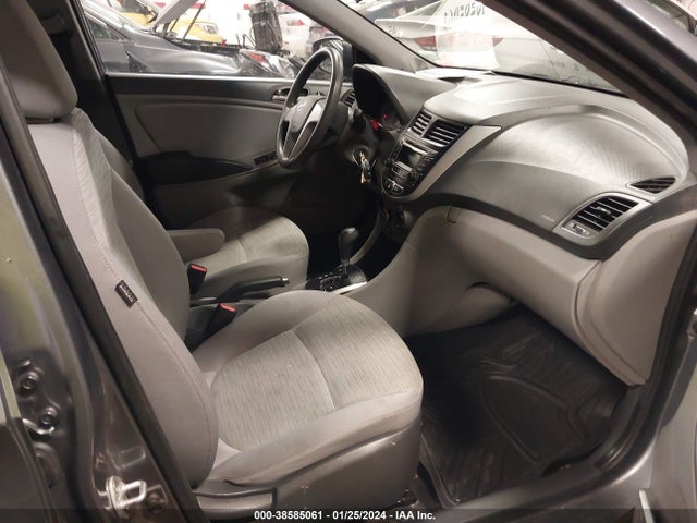 Hyundai ACCENT SE 2017 KMHCT4AEXHU275445 Image 5