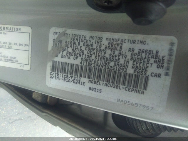 2003 TOYOTA CAMRY LE VIN: 4T1BE32K93U251893