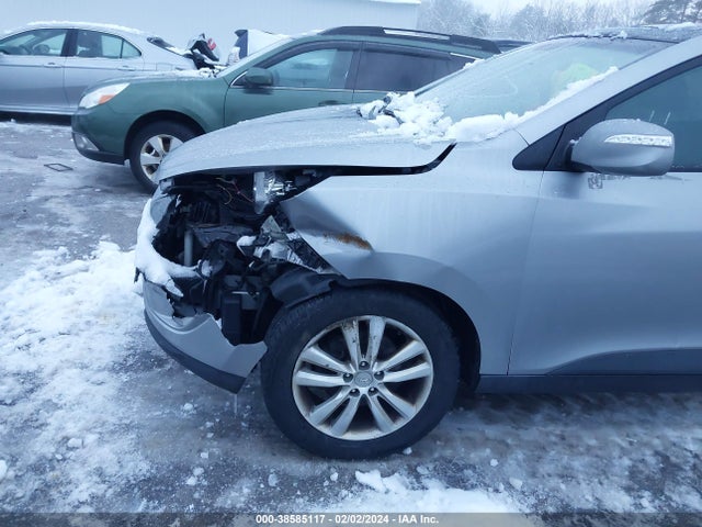 2013 HYUNDAI TUCSON LIMITED VIN: KM8JUCAC7DU558182