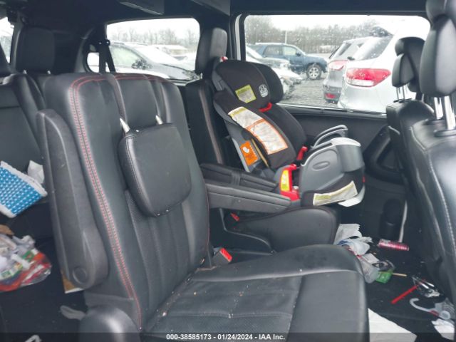 2C4RDGEG4KR682125 Dodge Grand Caravan Gt