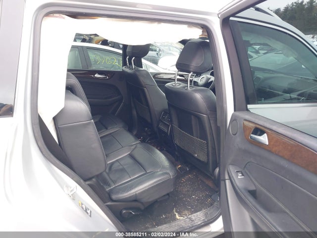 4JGDF6EE2HA773318 Mercedes-Benz Gls 450 4matic