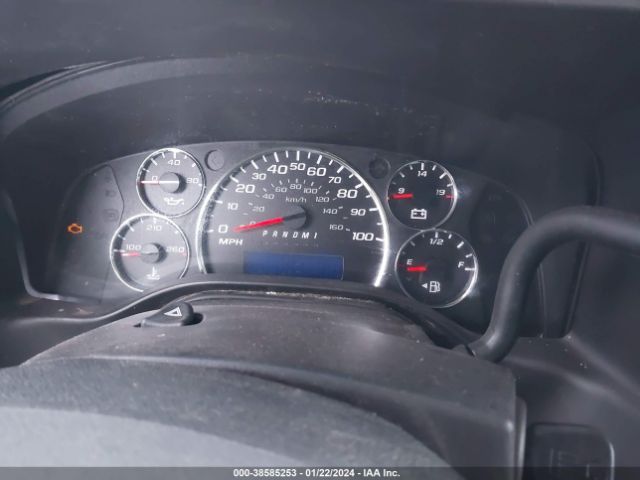 1GTW7FCF8F1153978 GMC Savana 2500 Work Van