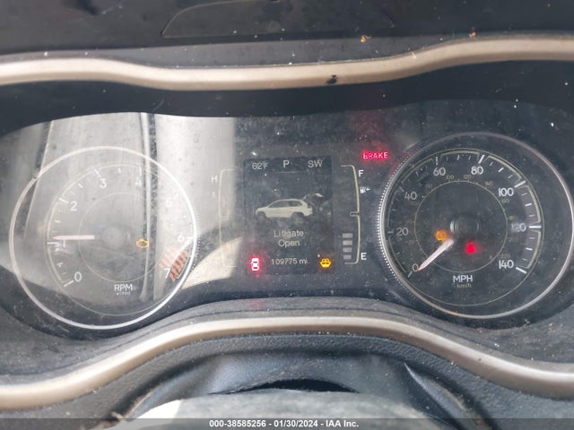 Jeep Cherokee Latitude 2014 1C4PJLCB2EW319608 Image 7