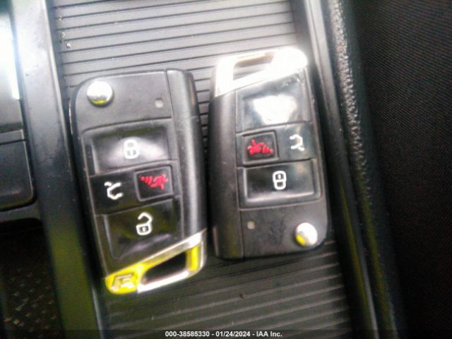 WVWWF7AU2HW133497 Volkswagen Golf R