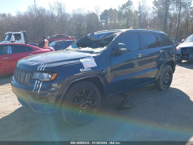 1C4RJEAG1HC846256 Jeep Grand Cherokee Altitude 4x2