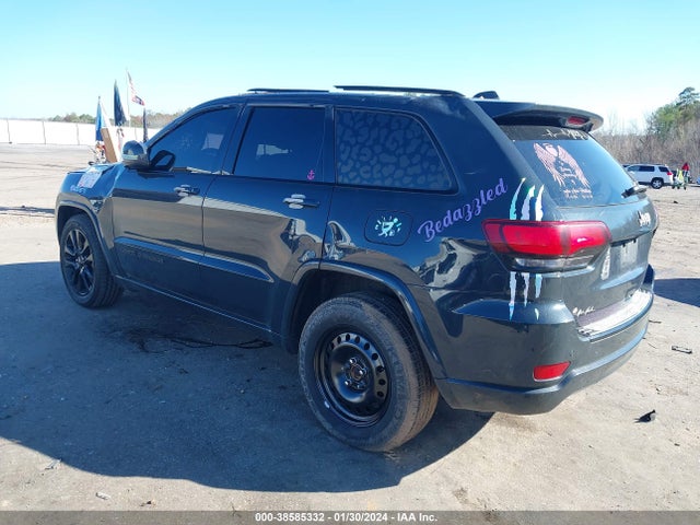 1C4RJEAG1HC846256 Jeep Grand Cherokee Altitude 4x2