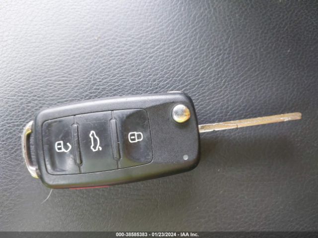 1VWBN7A32EC021916 Volkswagen Passat 2.0l Tdi Se