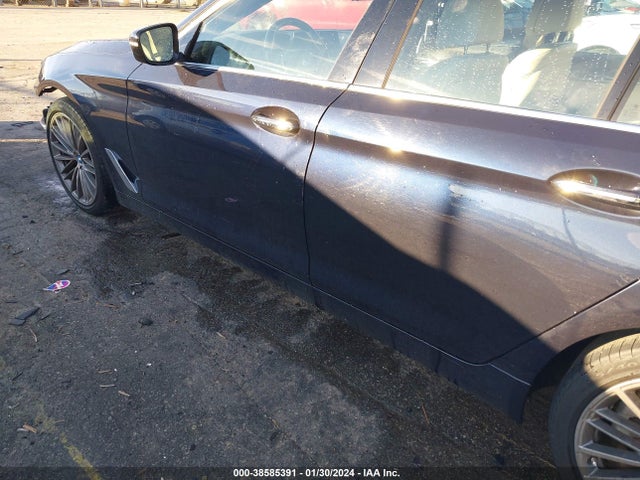 WBAJA7C57JWA74421 BMW 530i Xdrive