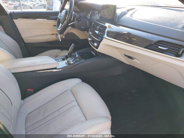 WBAJA7C57JWA74421 BMW 530i Xdrive